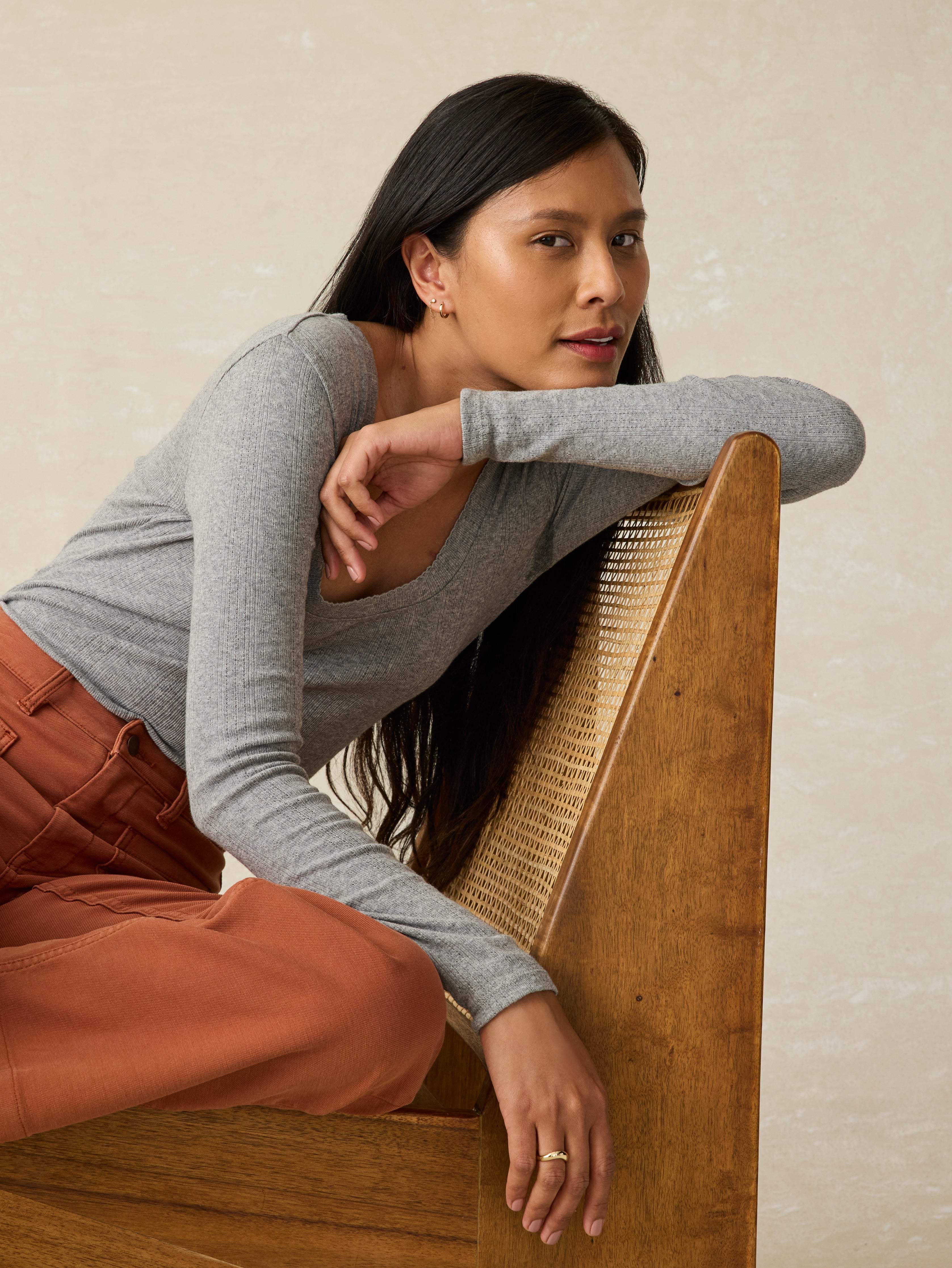 Pacific Pointelle Scoop Neck - Stonehill Heather Secondary image
