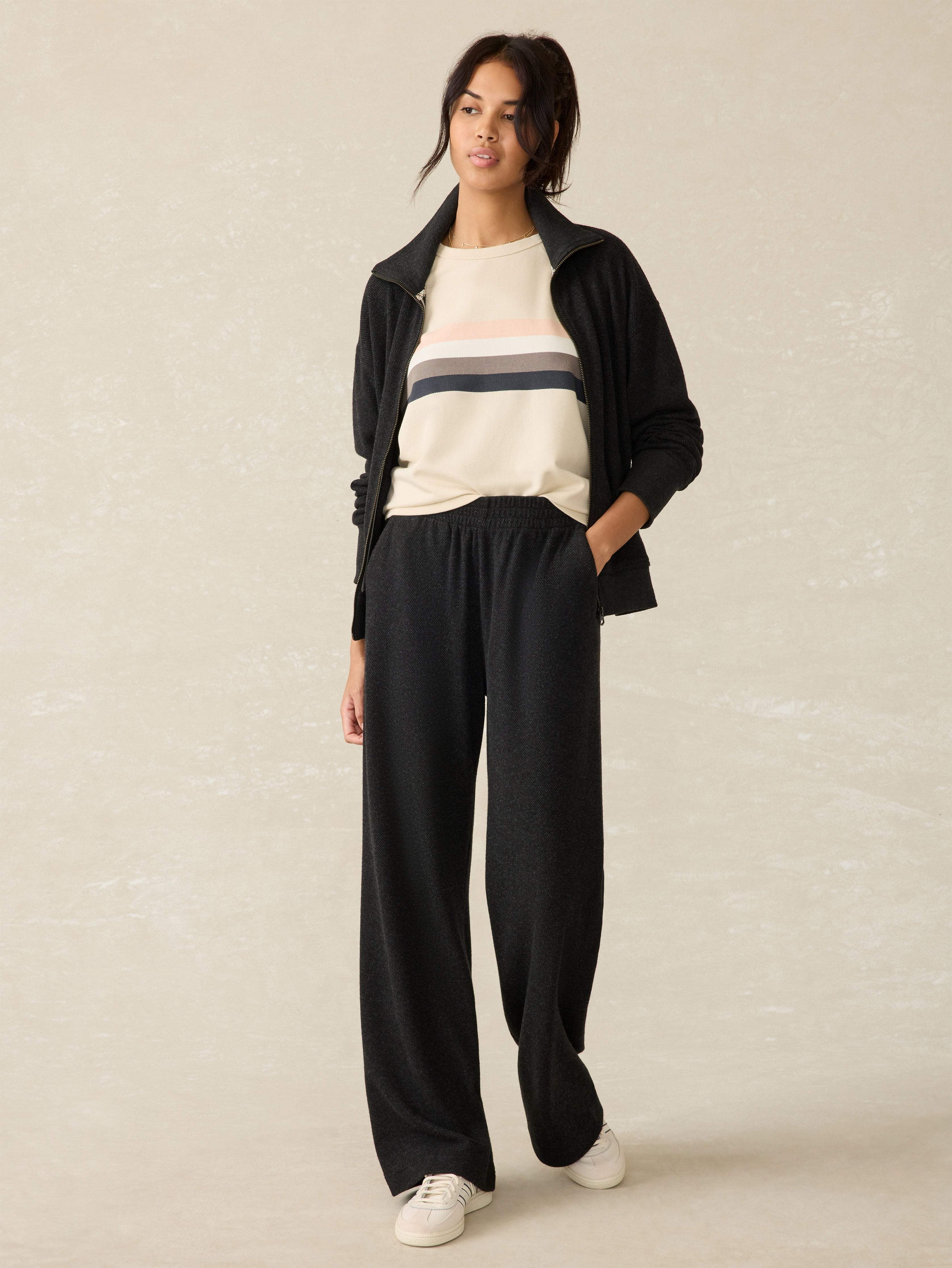 Legend™ Lounge Wide Leg Pant - Heathered Black Twill Secondary image