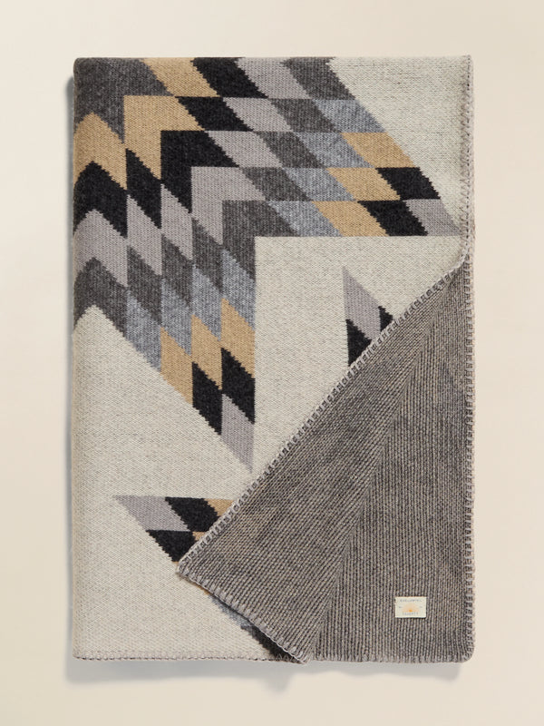 B. Yellowtail Star Patchwork Blanket - Grey Star Patchwork