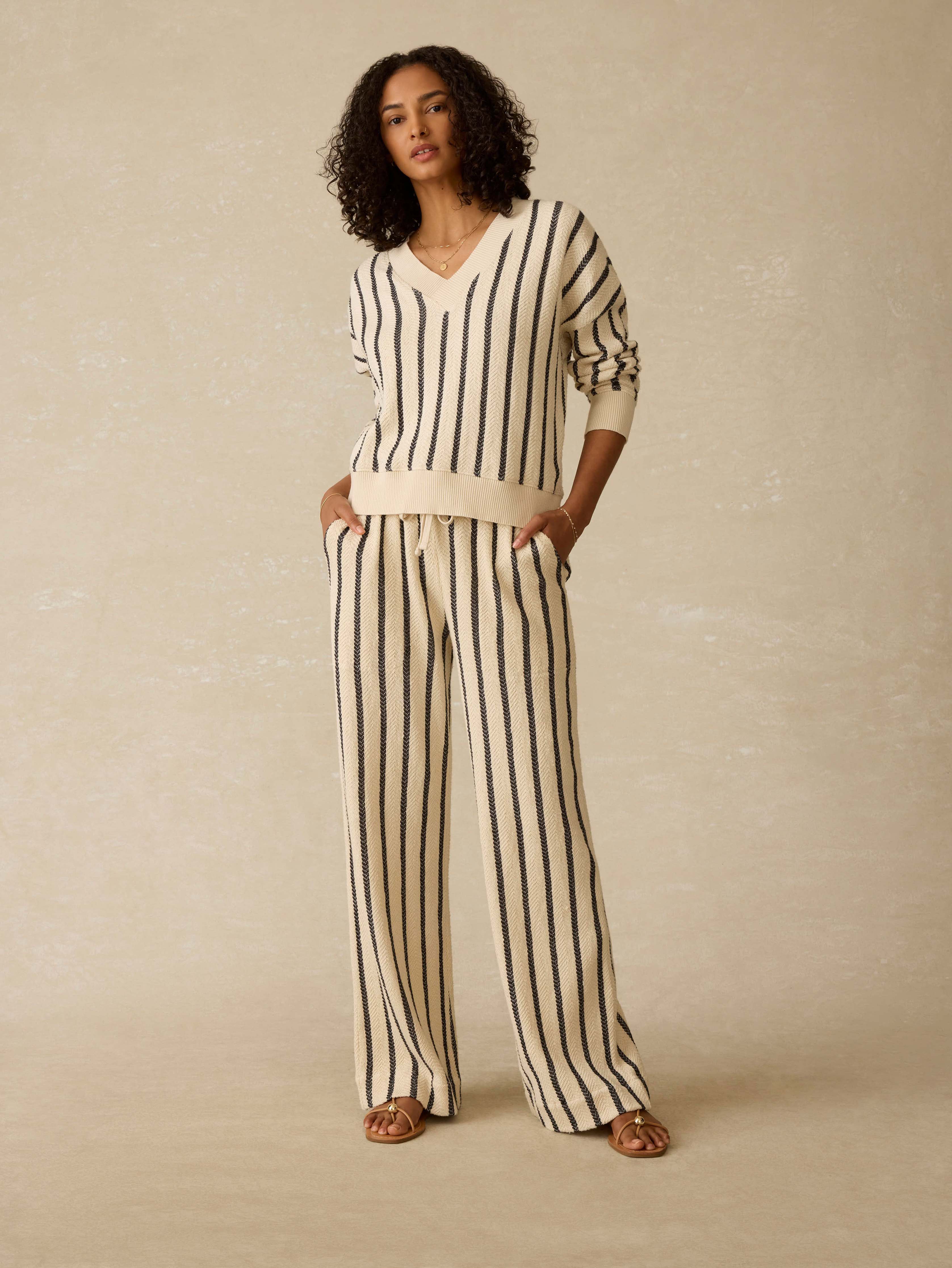 Dockside V-Neck Sweatshirt - Moon Shadow Stripe Secondary image