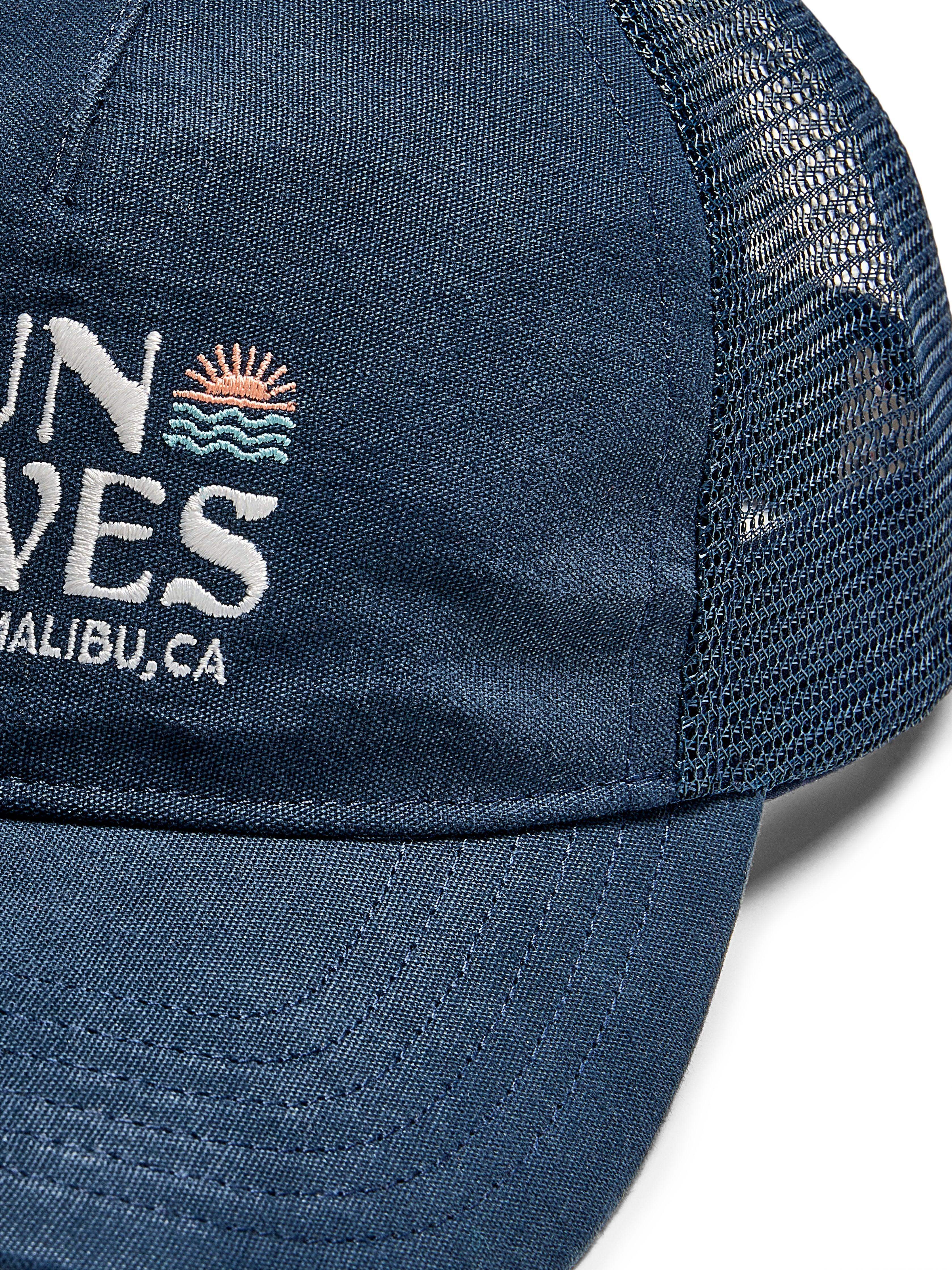 Malibu Retro Sun \u0026 Waves Trucker - Navy Secondary image