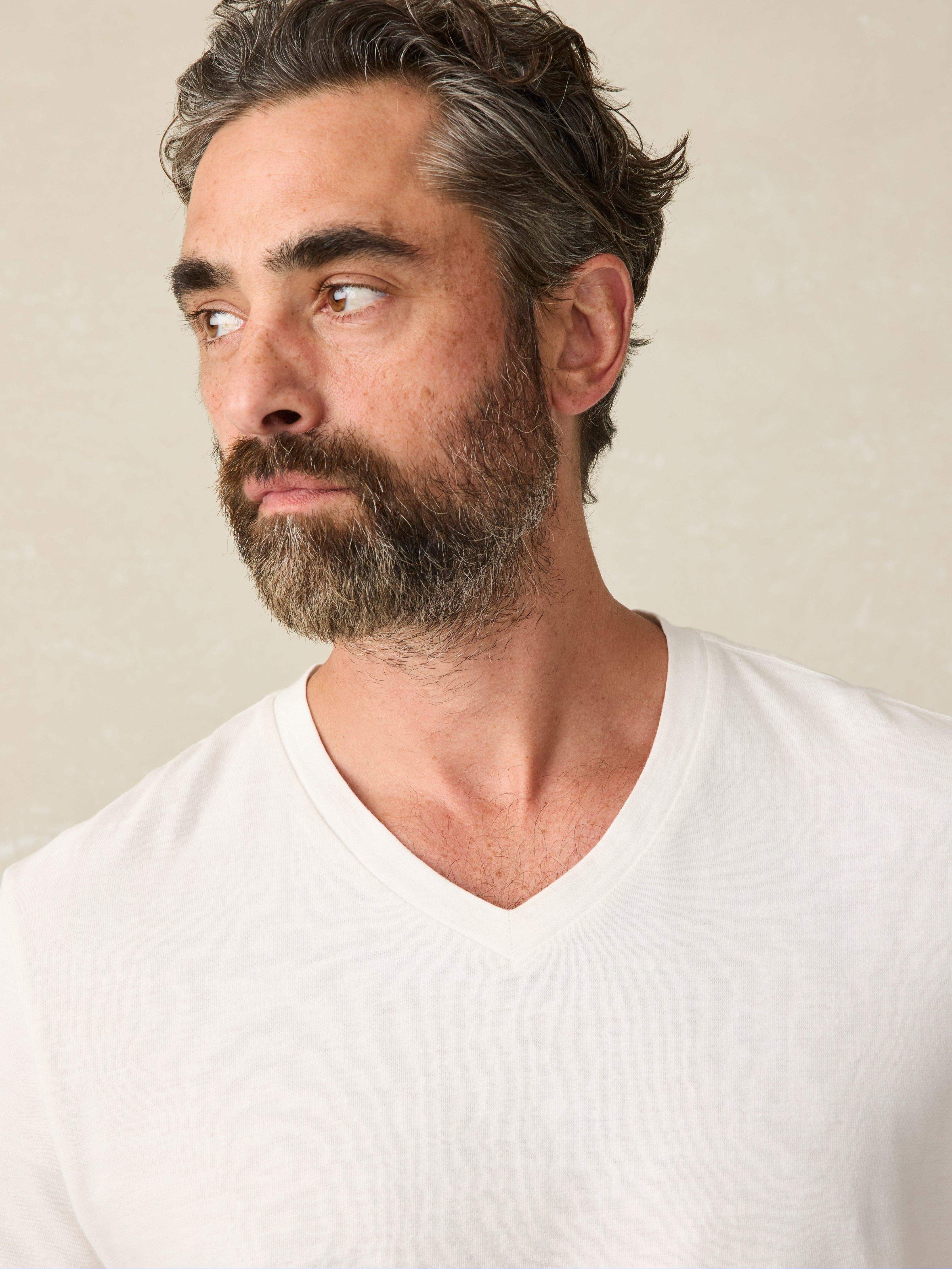 Sunwashed V-Neck Tee - White Secondary image