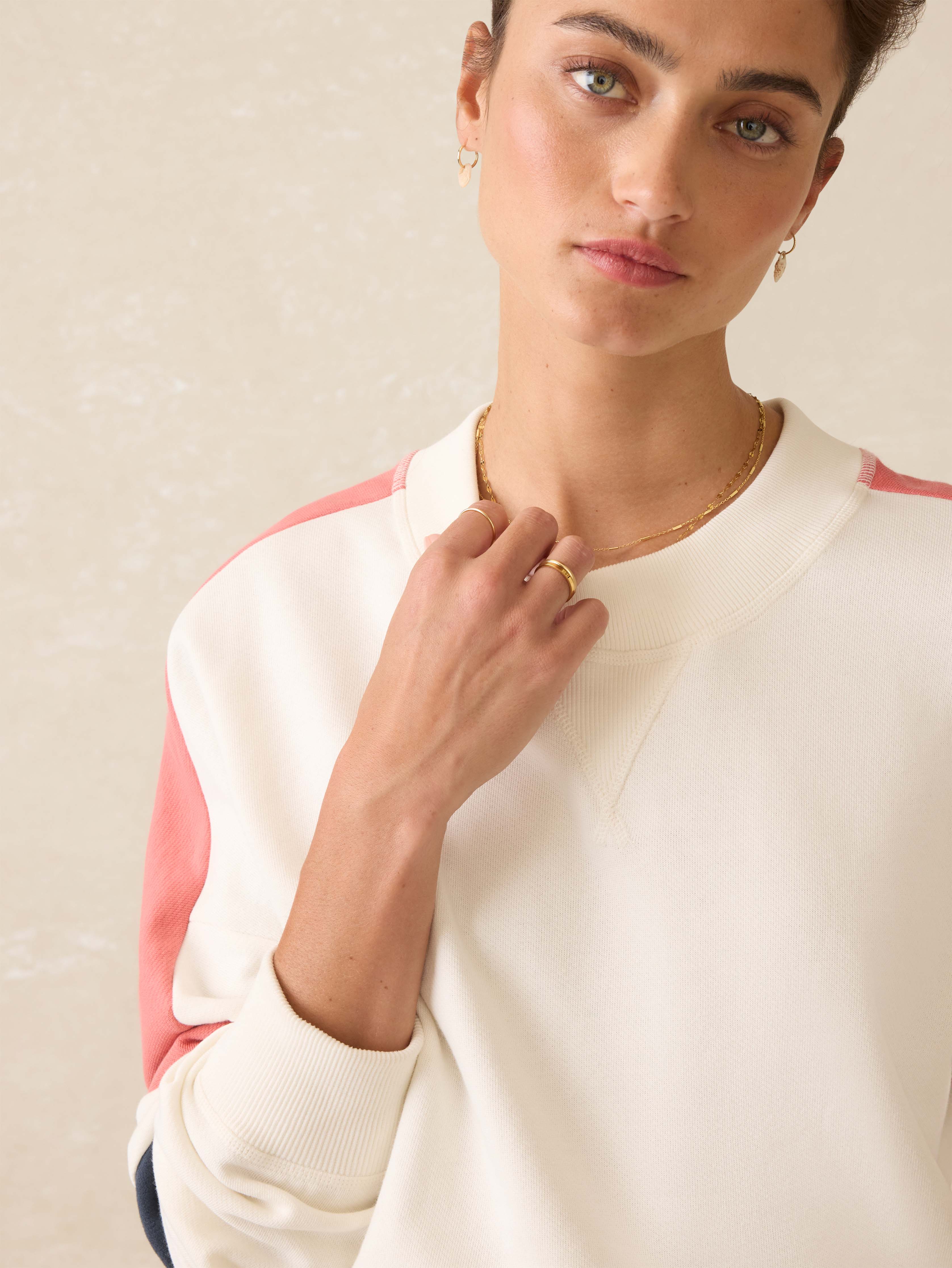 High Standard Fleece Varsity Crew - Rosewood Field Secondary image