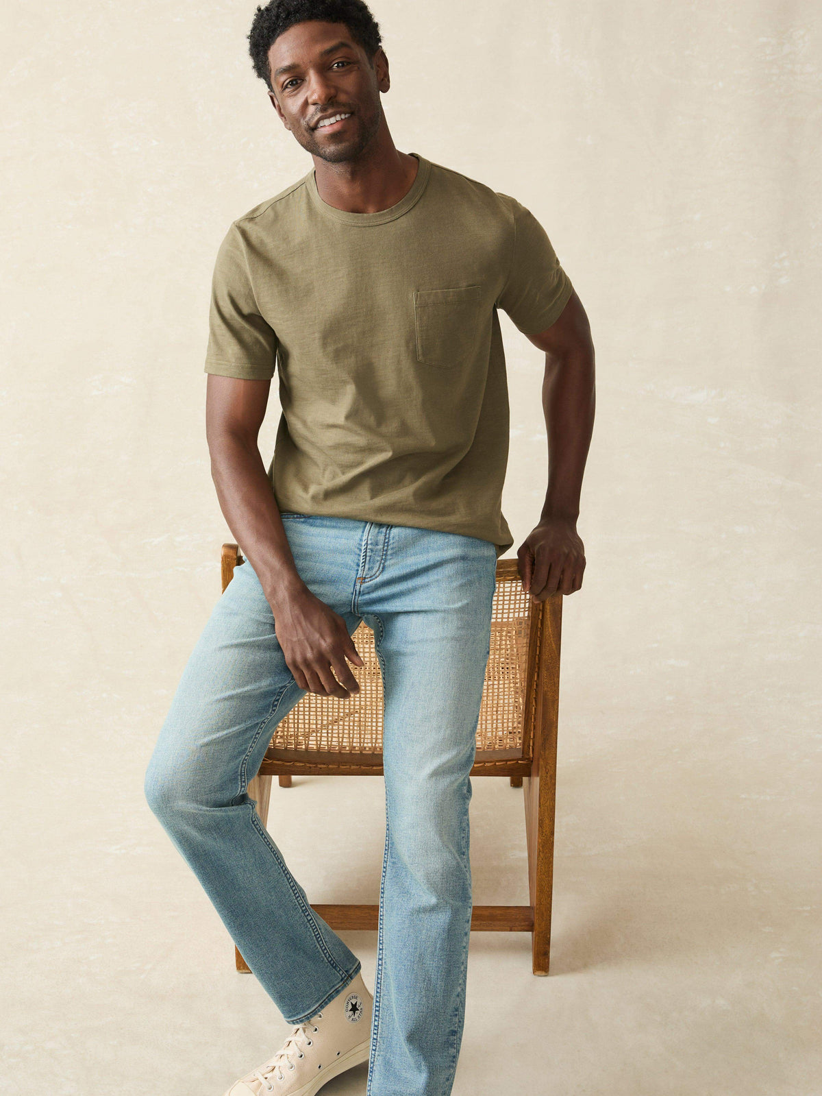 Sunwashed Pocket Tee - Olive Main image
