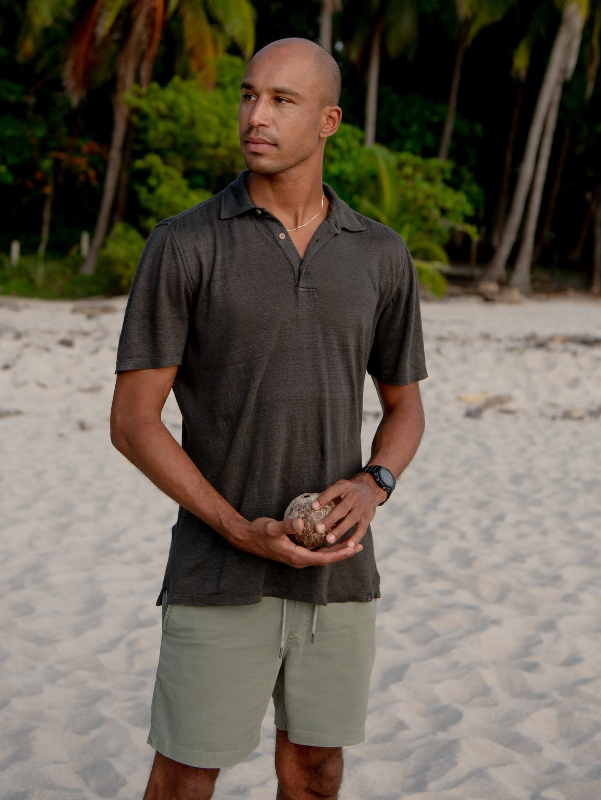 Short-Sleeve Linen Polo - Washed Black Main image