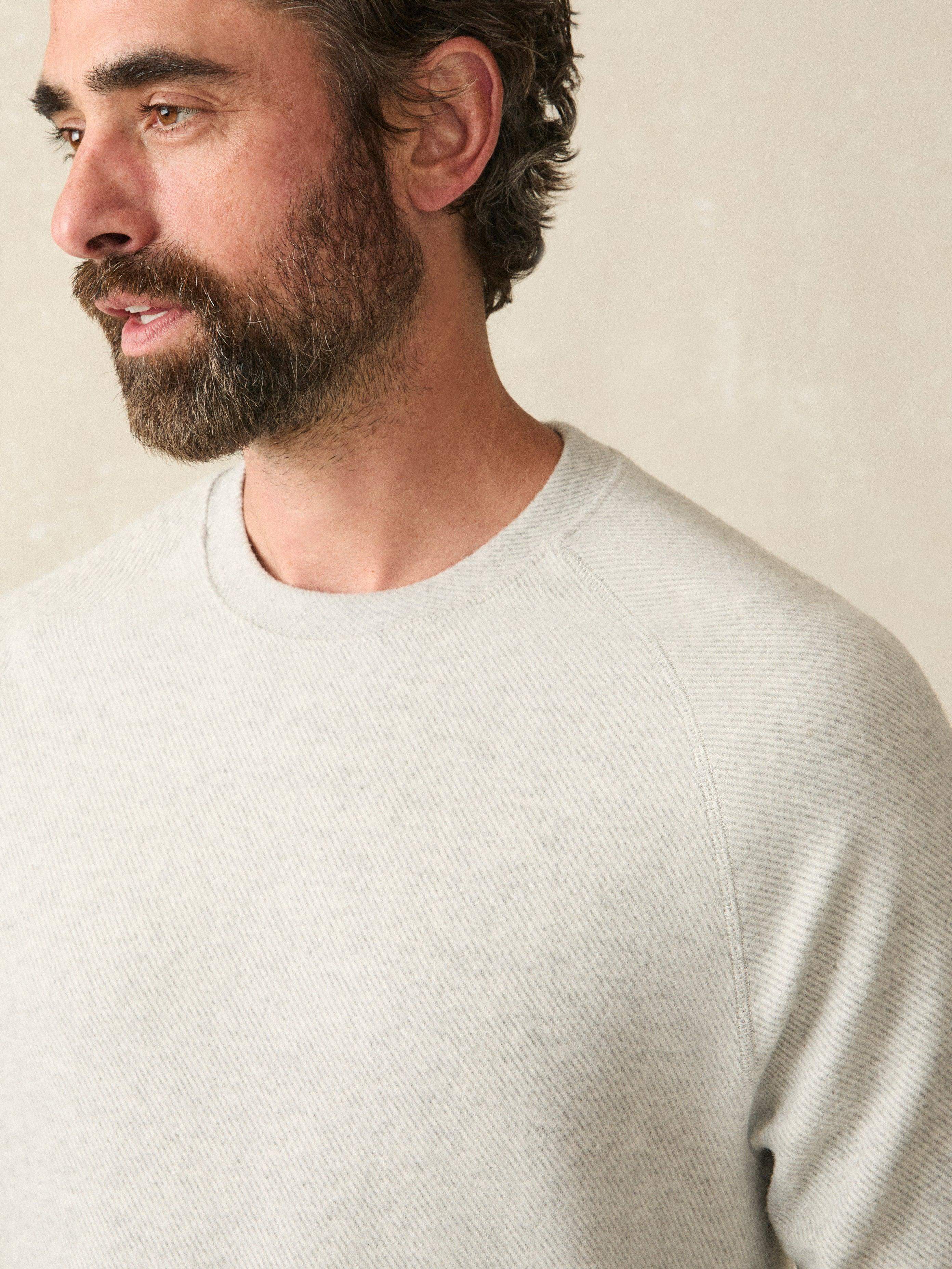 Legend™ Sweater Crew - Light Heather Grey Secondary image