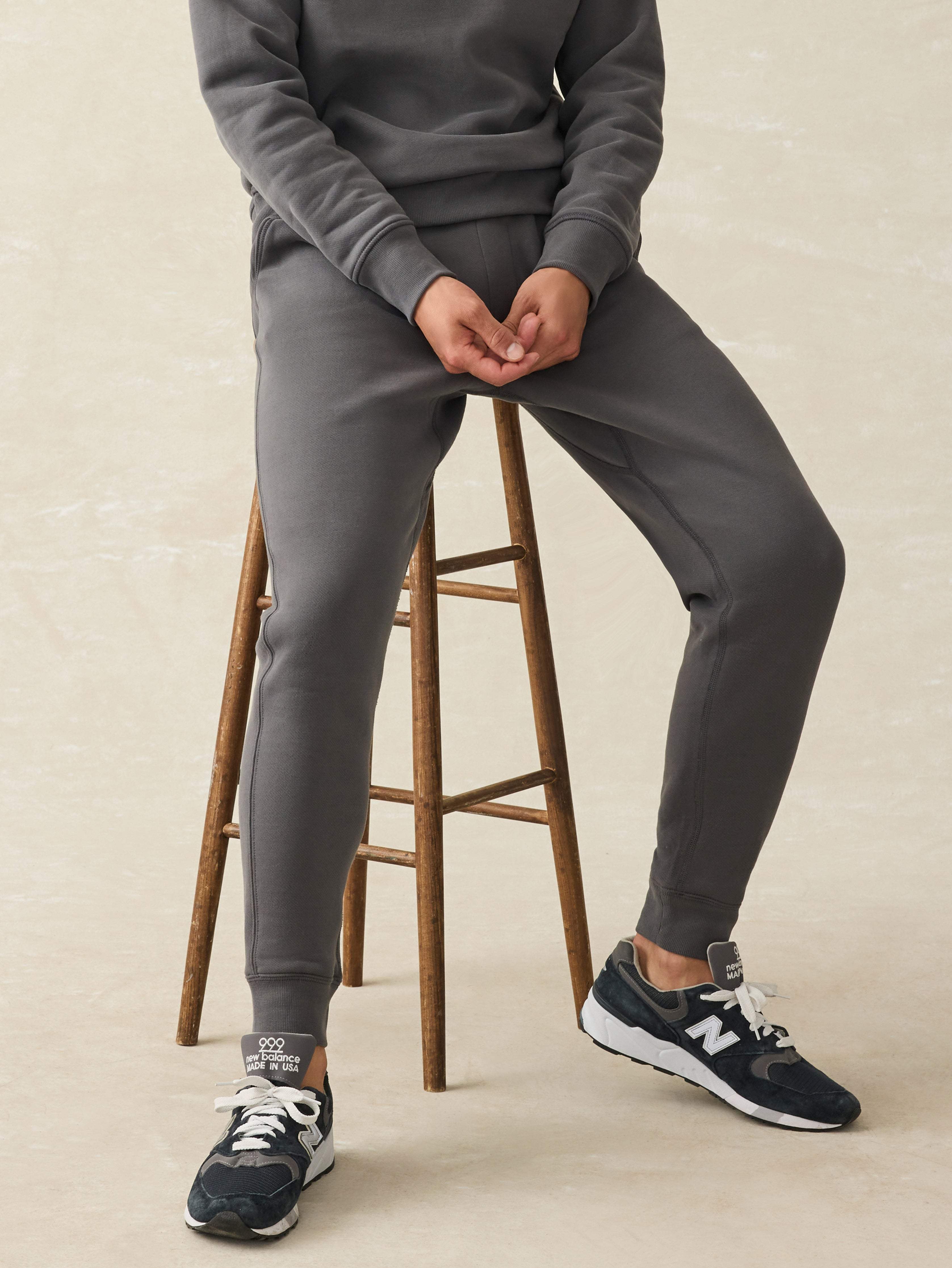 High Standard Fleece Sweatpant - Mountain Black Main image